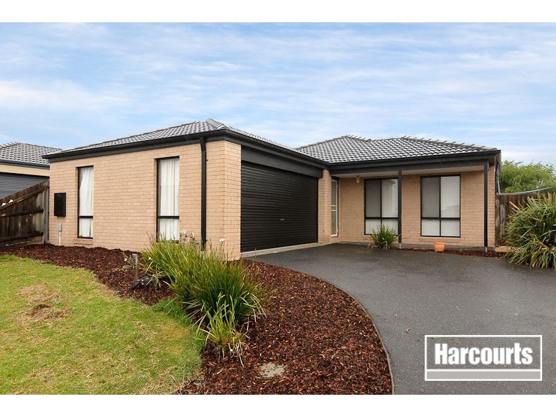 6 Ella Paige Place, Carrum Downs VIC 3201