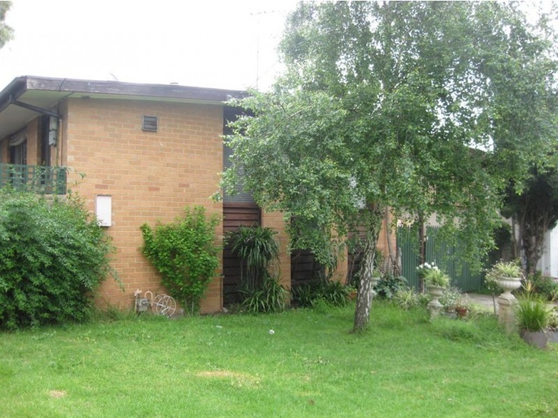 130 Tamarisk Drive, Frankston North VIC 3200