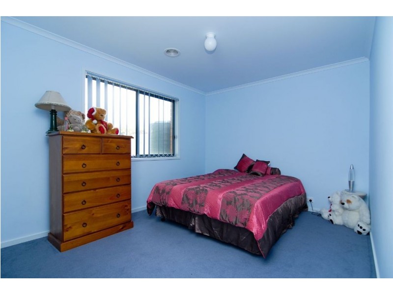 1 Mina Court, Carrum Downs VIC 3201