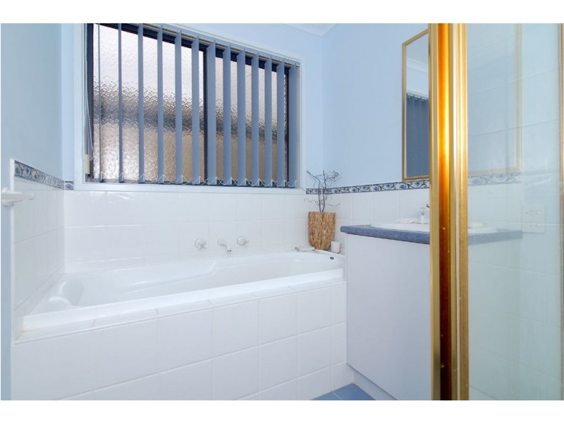 1 Mina Court, Carrum Downs VIC 3201