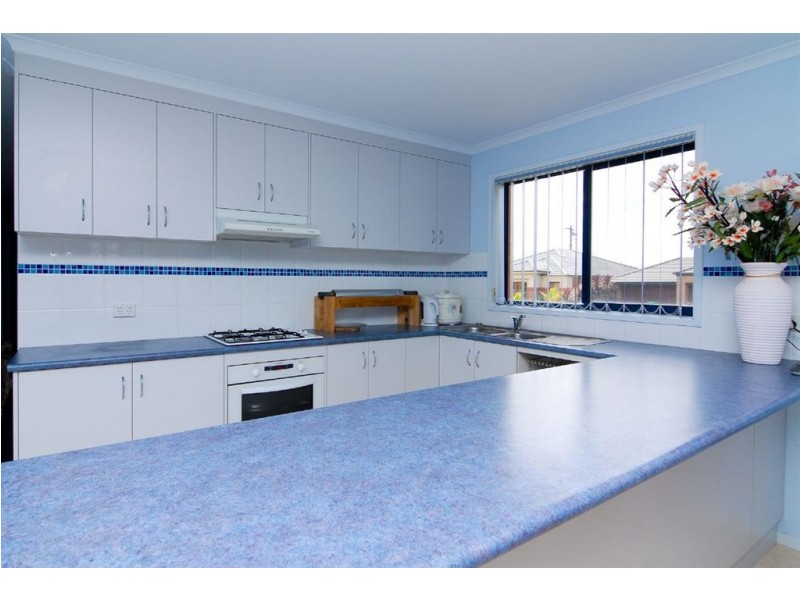 1 Mina Court, Carrum Downs VIC 3201