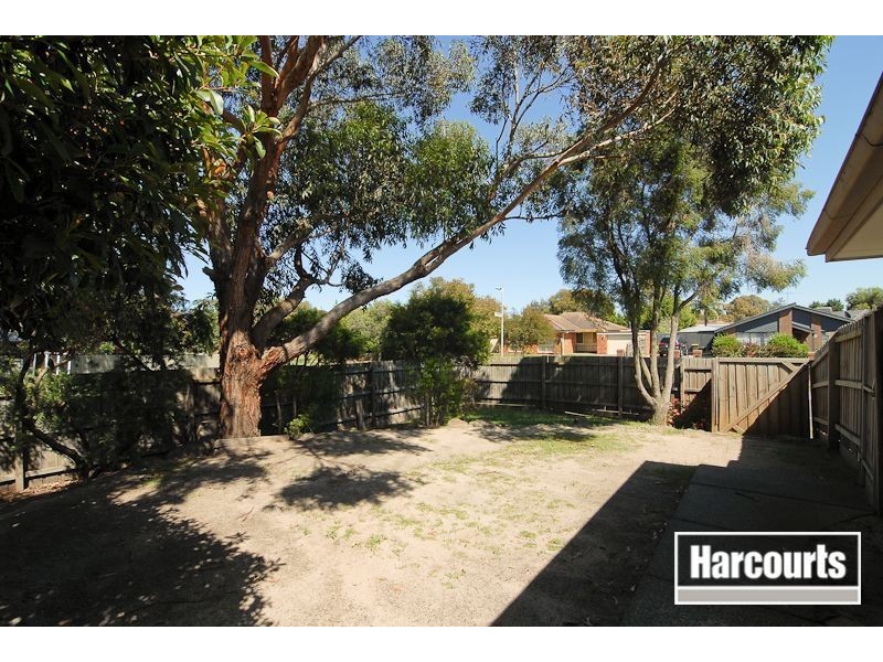 92 Lyrebird Drive, Carrum Downs VIC 3201