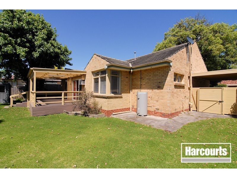 23 Fortescue Avenue, Seaford VIC 3198