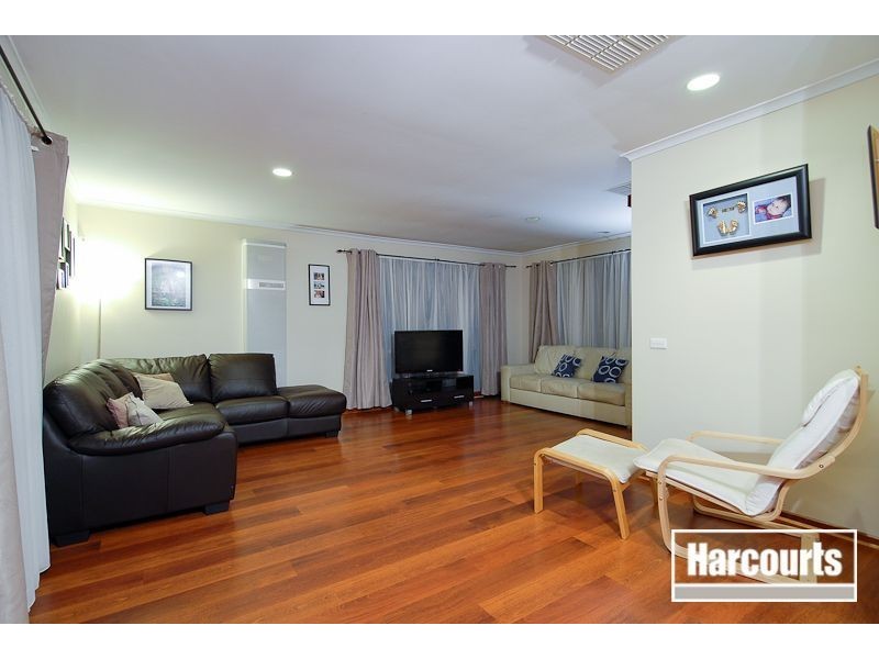 46 Luscombe Avenue, Carrum Downs VIC 3201