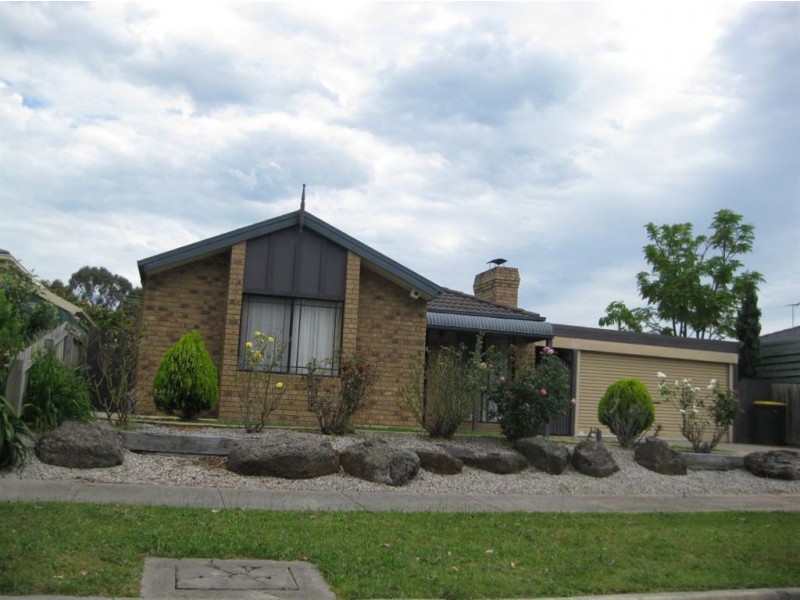 22 Redgum Ave, Carrum Downs VIC 3201