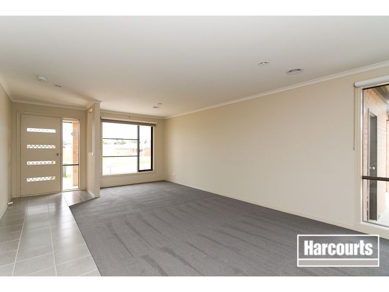 11 Montdami Way, Carrum Downs VIC 3201