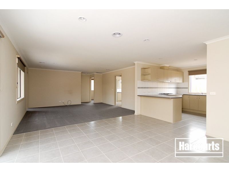 11 Montdami Way, Carrum Downs VIC 3201