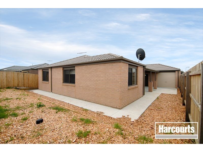 11 Montdami Way, Carrum Downs VIC 3201