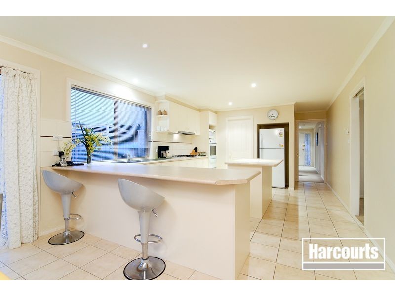 1 Natisone Place, Skye VIC 3977