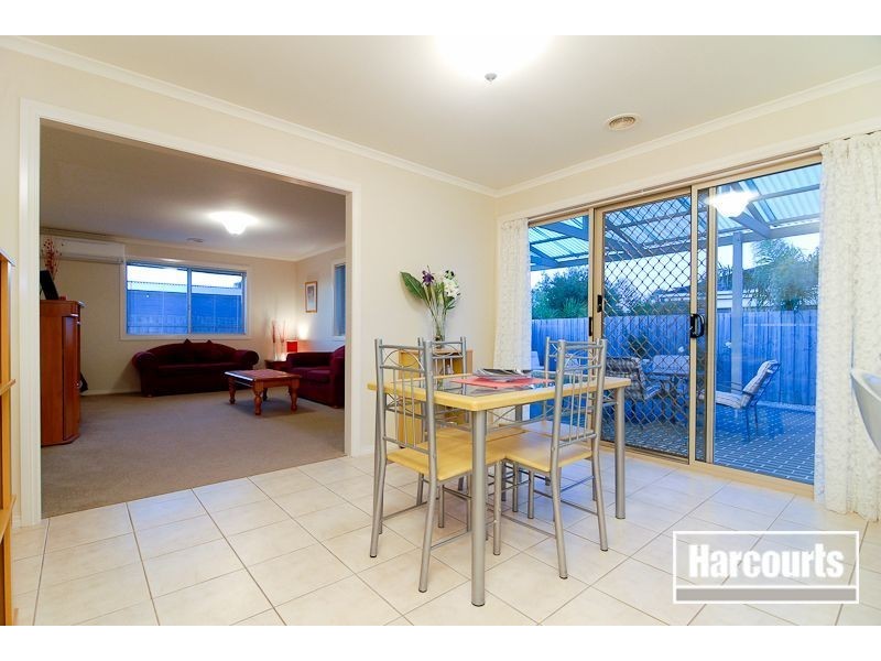 1 Natisone Place, Skye VIC 3977
