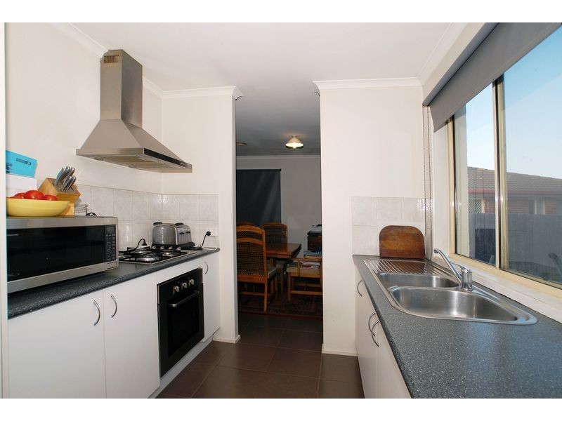 4 Clendon Court, Carrum Downs VIC 3201