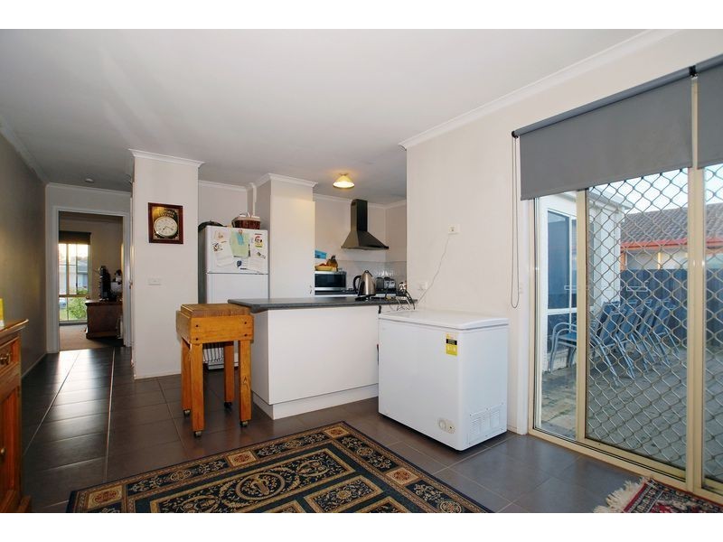 4 Clendon Court, Carrum Downs VIC 3201