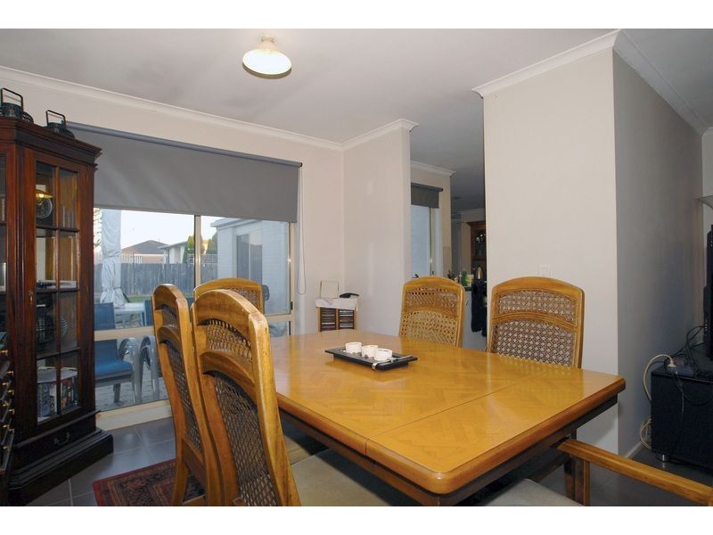 4 Clendon Court, Carrum Downs VIC 3201