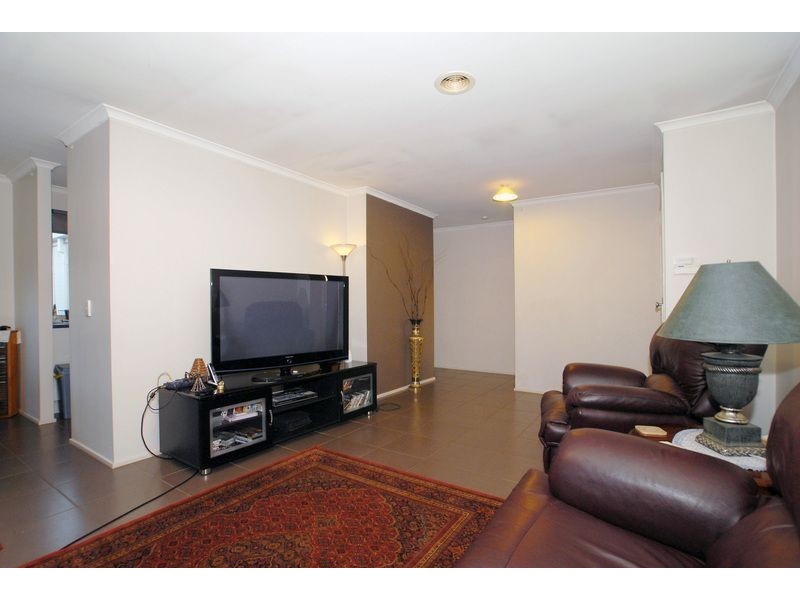 4 Clendon Court, Carrum Downs VIC 3201