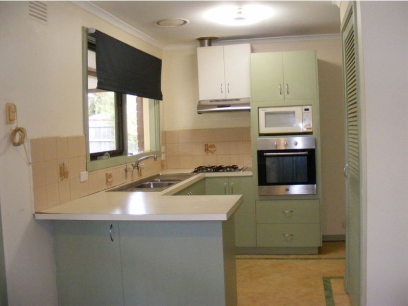 32 Shearwater Drive, Carrum Downs VIC 3201