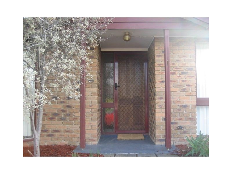 1 Honeyeater Place, Carrum Downs VIC 3201