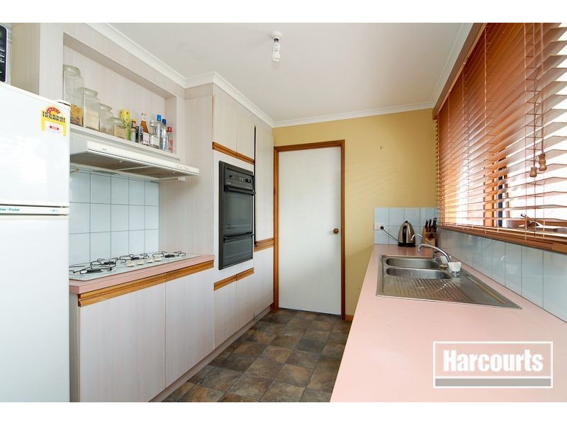 9 Landon Place, Carrum Downs VIC 3201