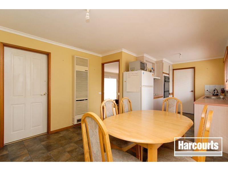 9 Landon Place, Carrum Downs VIC 3201