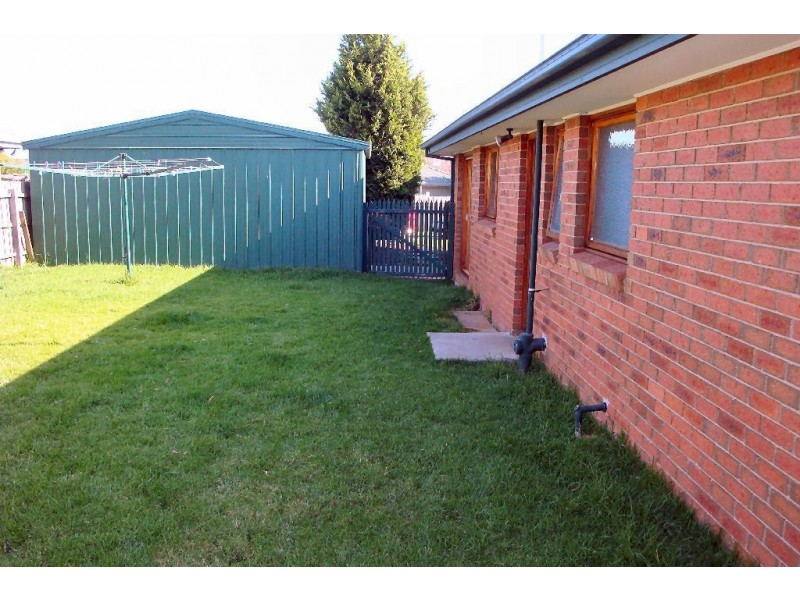 2 Marshall Close, Carrum Downs VIC 3201