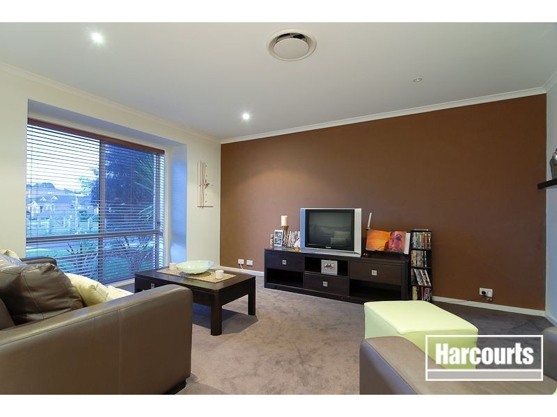 2 Nimman Mews, Skye VIC 3977