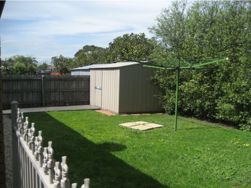 22 Redgum Ave, Carrum Downs VIC 3201