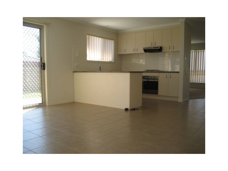 2 Esta Court, Carrum Downs VIC 3201