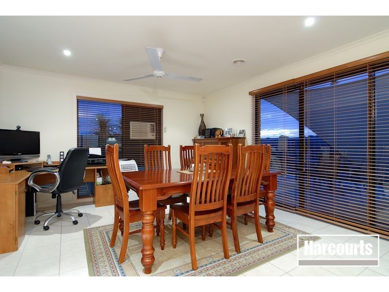 56 Oberon Drive, Carrum Downs VIC 3201