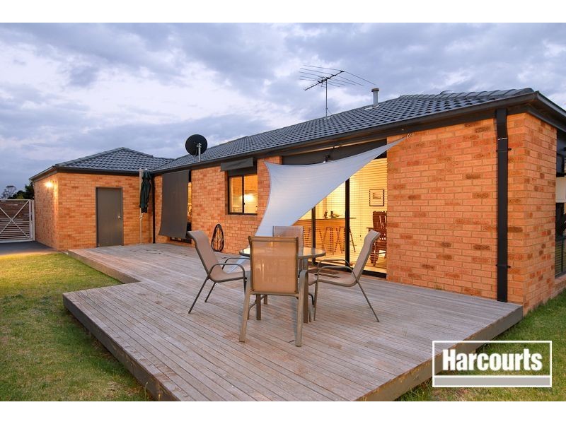 56 Oberon Drive, Carrum Downs VIC 3201
