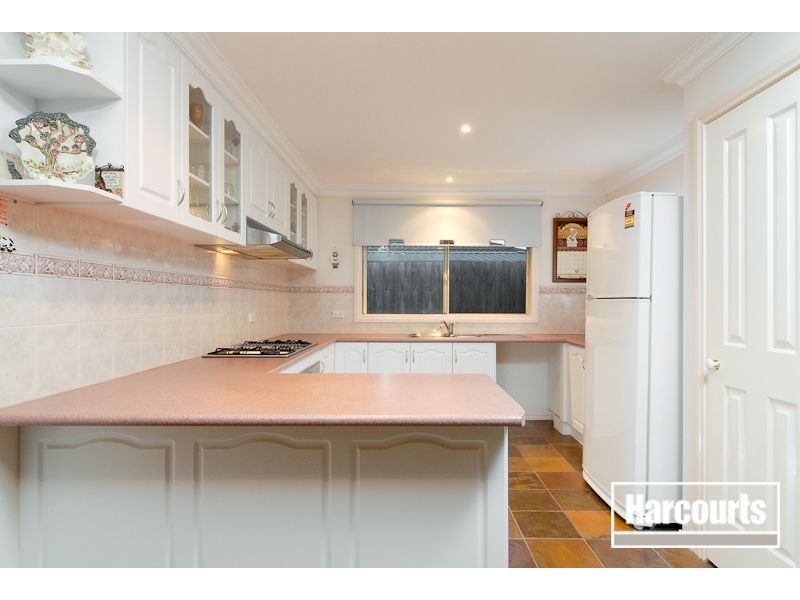 12 Delatite Way, Skye VIC 3977