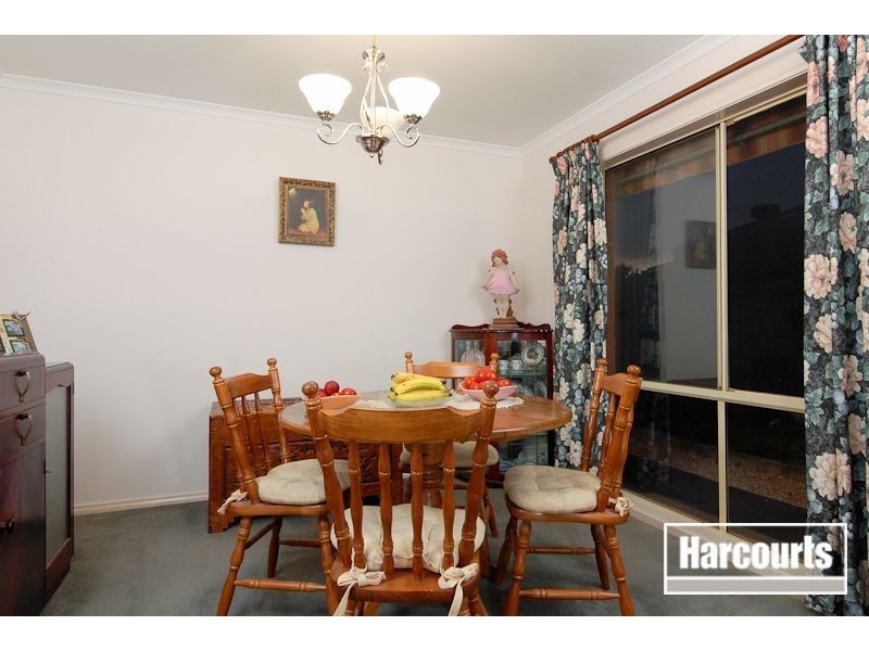 12 Delatite Way, Skye VIC 3977