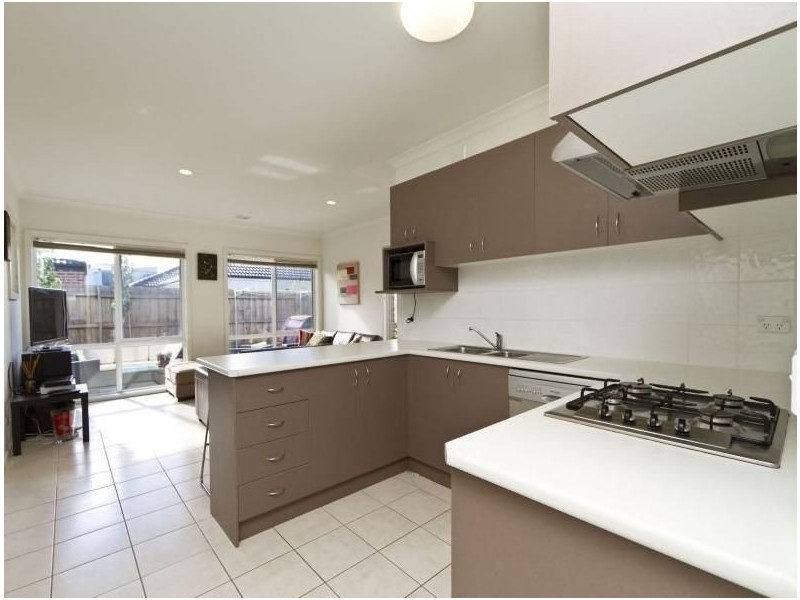 28/32 Lats Ave, Carrum Downs VIC 3201