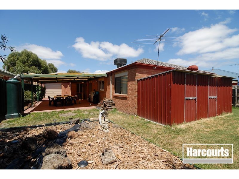 13 Grove Court, Carrum Downs VIC 3201