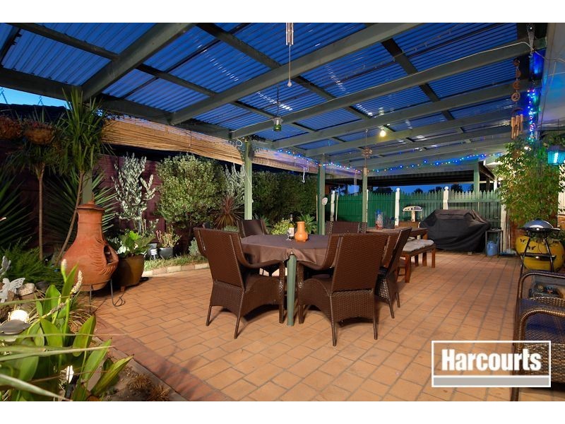 4 Saltram Court, Carrum Downs VIC 3201