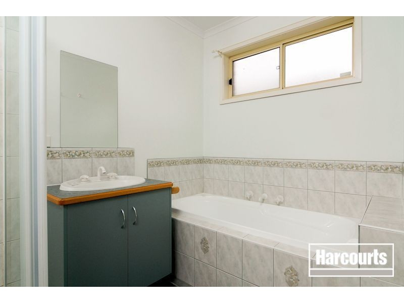 18 Daisy Way, Carrum Downs VIC 3201