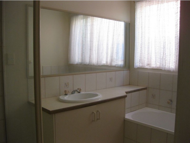 50 Sandfield Drive, Carrum Downs VIC 3201