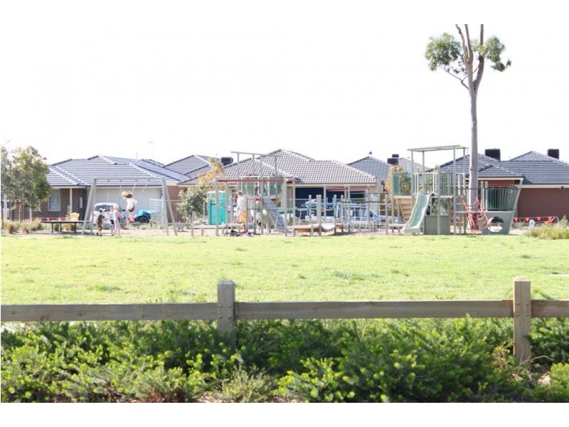 Lot 84 Santa Clara Mews, Skye VIC 3977