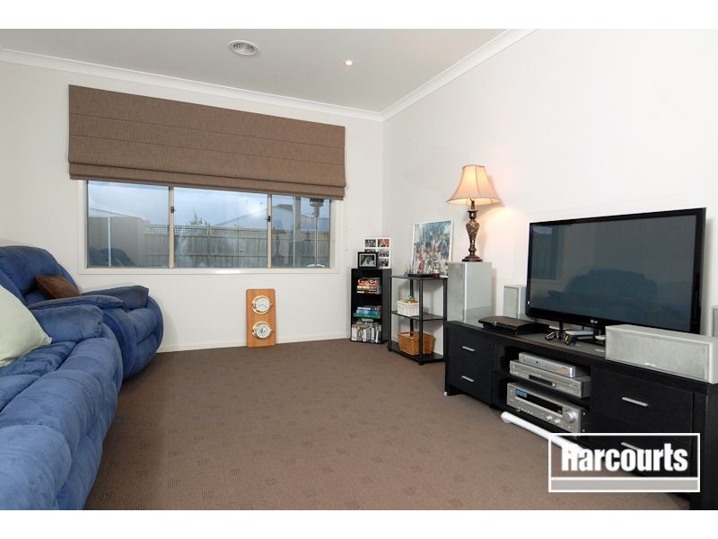 11 Alysha Avenue, Lyndhurst VIC 3975