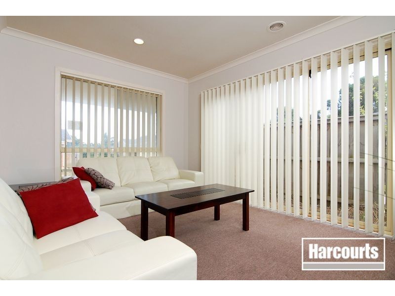 23/55 McClelland Drive, Skye VIC 3977