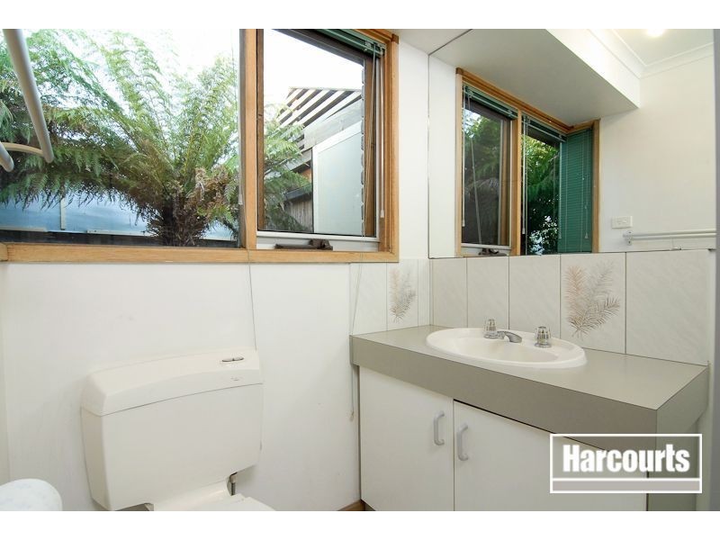 6 Rangeview Drive, Skye VIC 3977