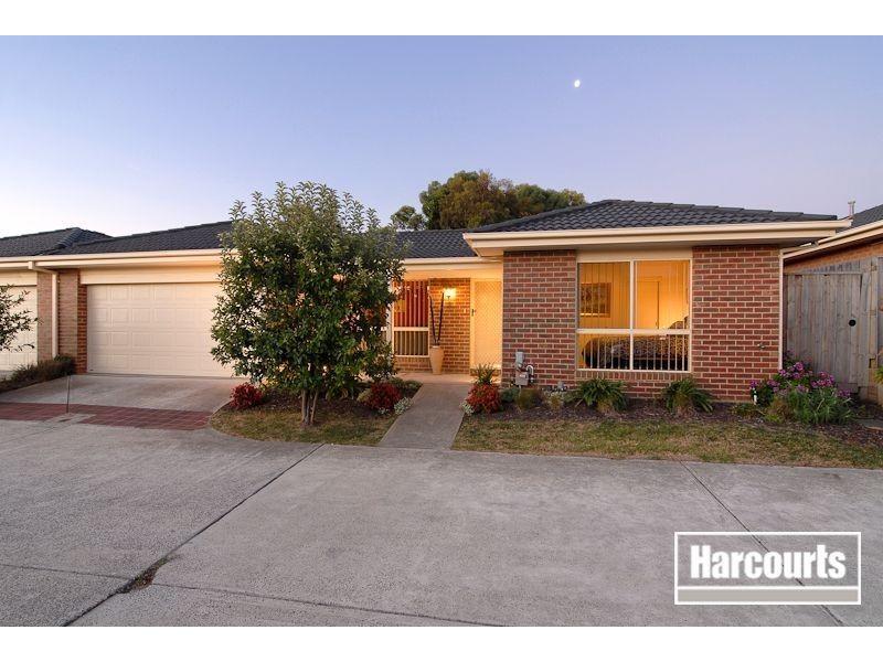 4/55 McClelland Drive, Skye VIC 3977