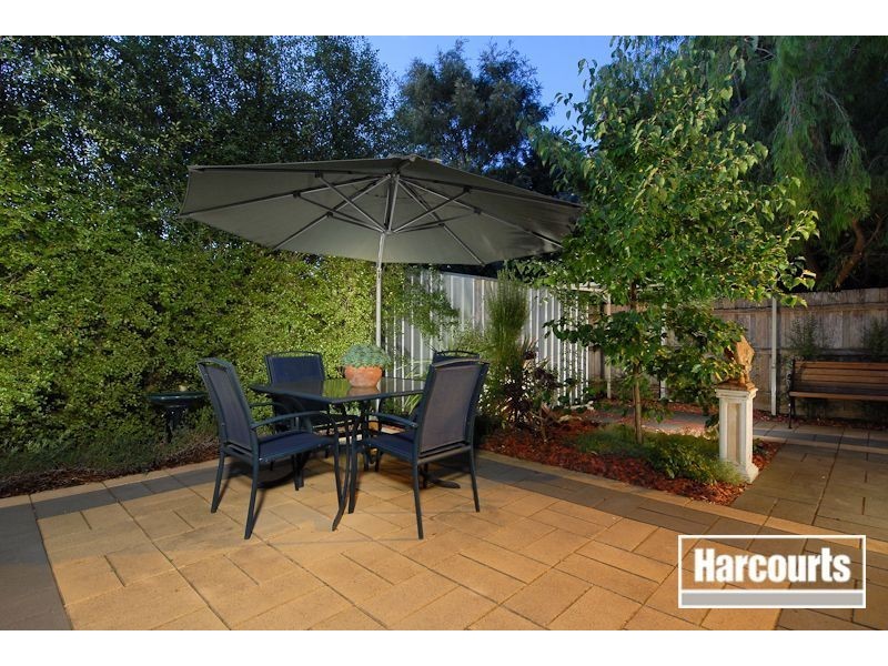 4/55 McClelland Drive, Skye VIC 3977