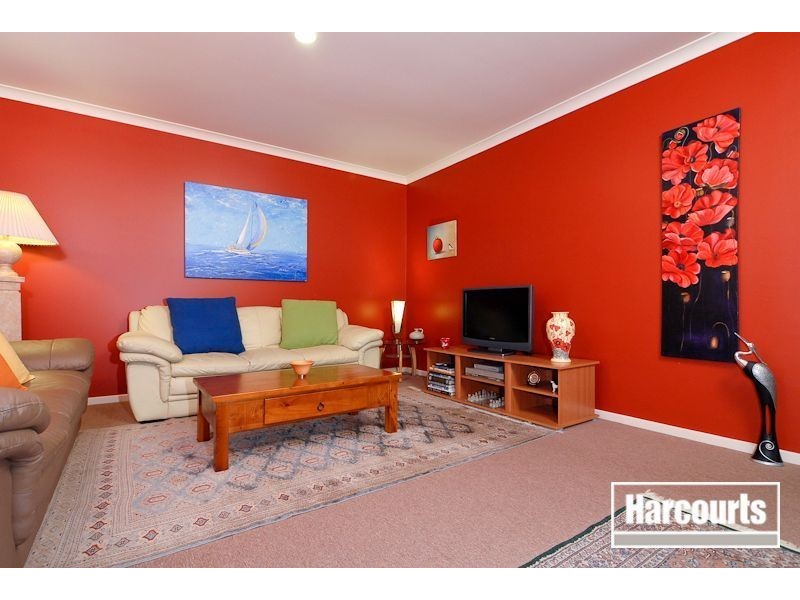 4/55 McClelland Drive, Skye VIC 3977
