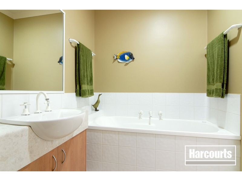 4/55 McClelland Drive, Skye VIC 3977