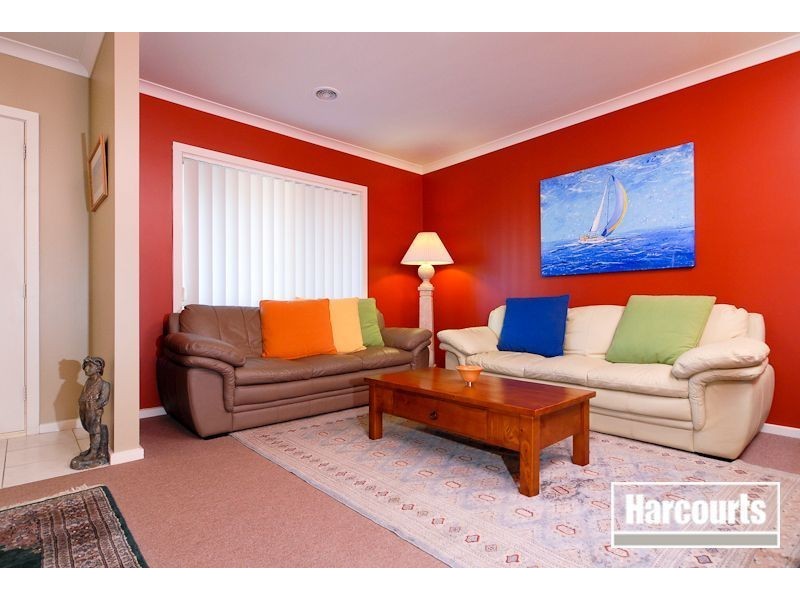 4/55 McClelland Drive, Skye VIC 3977