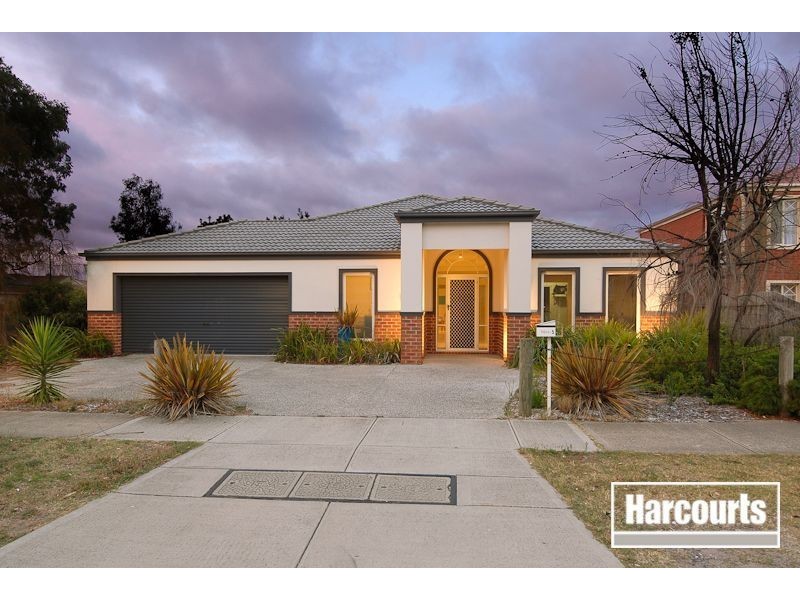 5 Edinburgh Drive, Skye VIC 3977