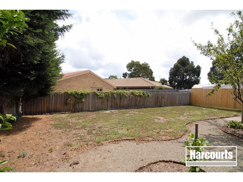 9 Paras Drive, Carrum Downs VIC 3201