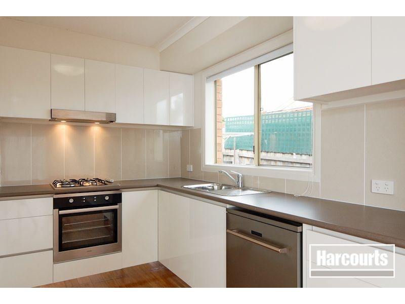 2/1 Sims Court, Carrum Downs VIC 3201