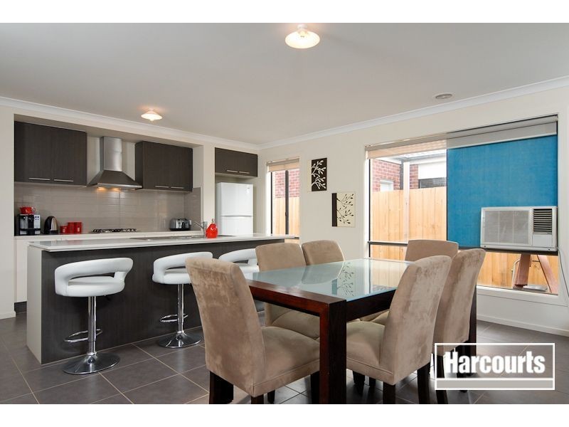 63 Malua Circuit, Sandhurst VIC 3977