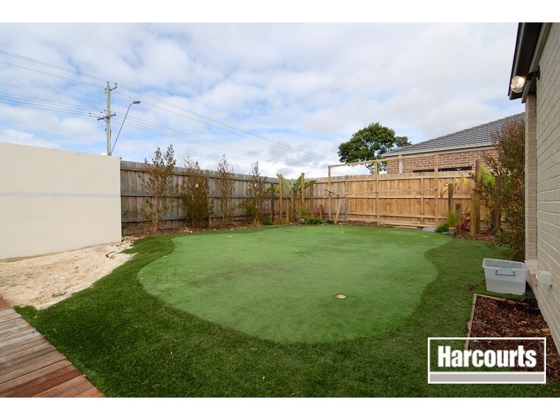 63 Malua Circuit, Sandhurst VIC 3977