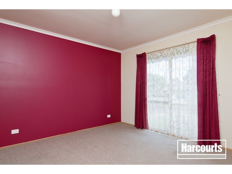 12 Paras Drive, Carrum Downs VIC 3201